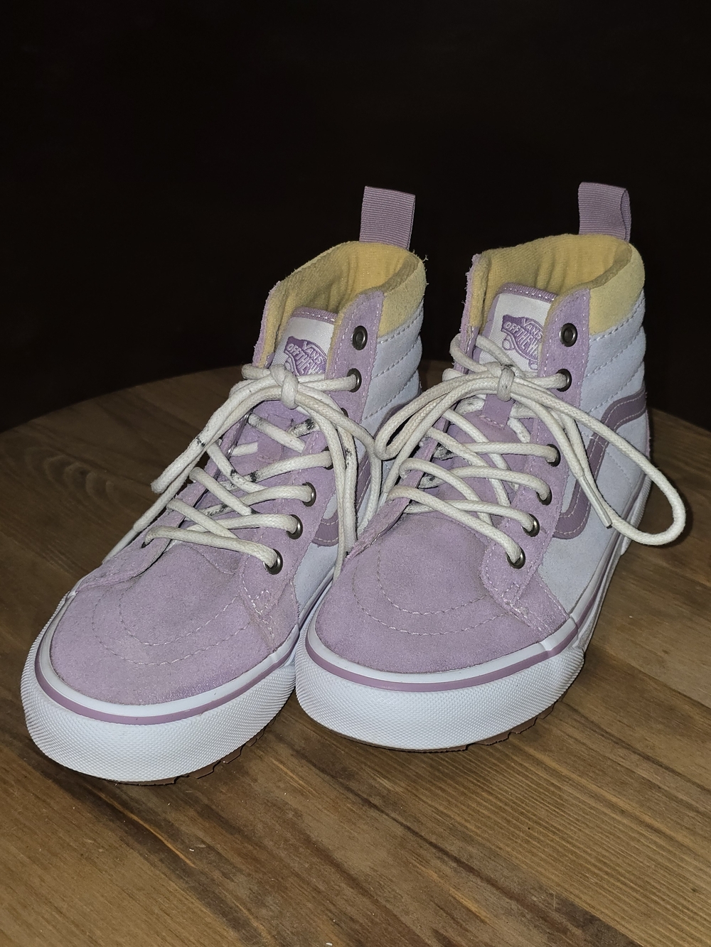 VANS Sk8-Hi MTE Cold Weather Kids Sneakers Lavender, Purple, & Yellow Size 2
